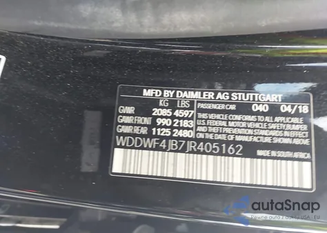 2018 Mercedes-Benz C 300 z USA, uszkodzony, nr VIN WDDWF4JB7JR405162